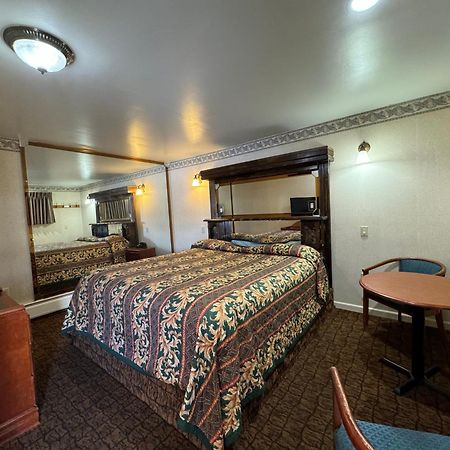 Royal Motel 锡考克斯 外观 照片
