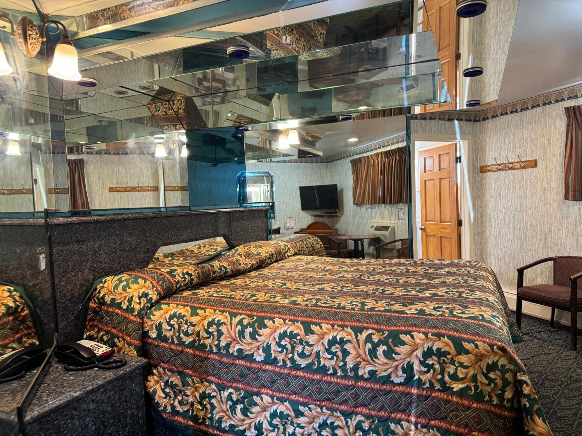 Royal Motel 锡考克斯 外观 照片